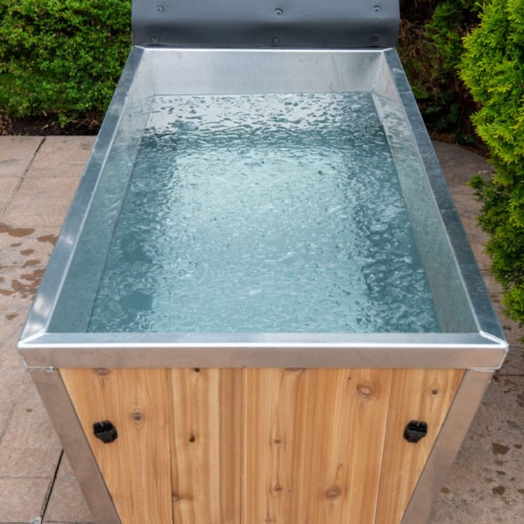 The Canadian Timber Outdoor Polar Plunge Tub (CT362PP) by Leisurecraft