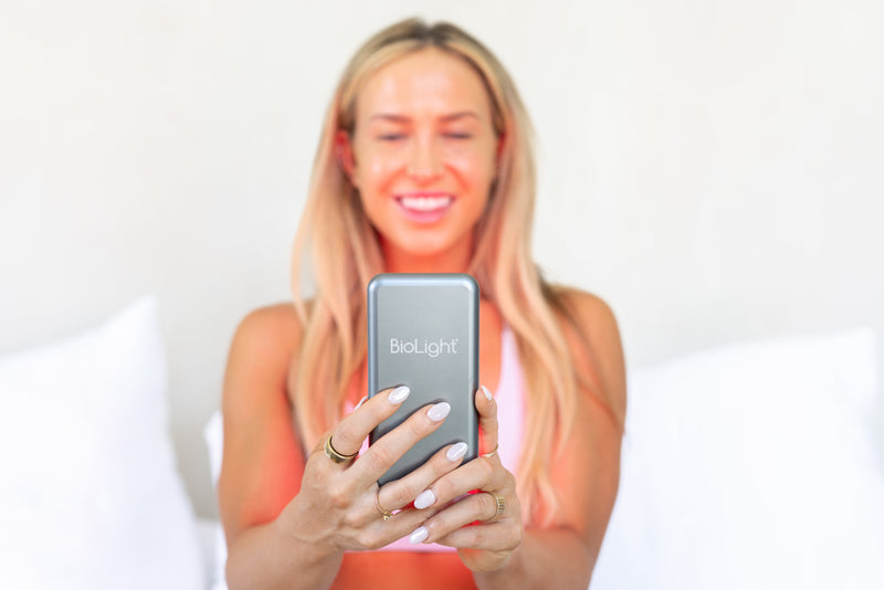 BioLight Glow: Portable Red Light Therapy Device - Slimmest Handheld Solution for On-the-Go Relief